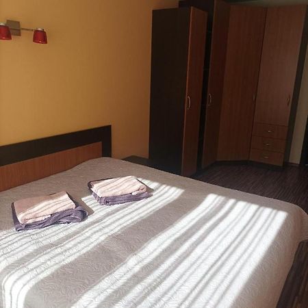 Centrinio Parko Apartamentai Šiauliai Exteriör bild
